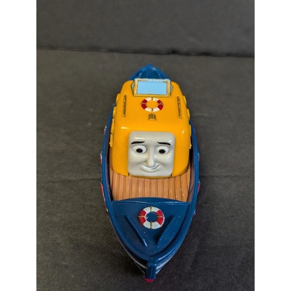 Thomas & Friends CAPTAIN Diecast Take-n-Play Rescue Boat 2012 Gullane